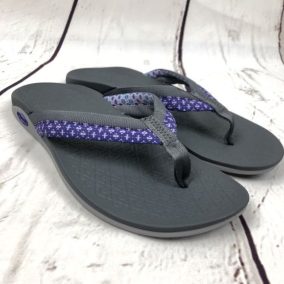 chacos aurora